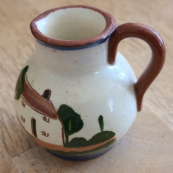 Vintage Miniature Creamer Motto Ware Watcombe Pottery, Torquay "Smile It Pays" - Picture 10 of 11